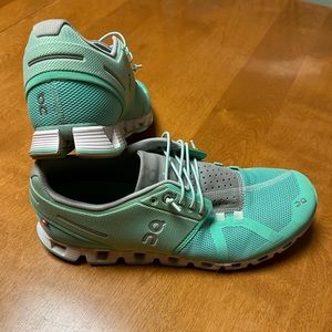 Mint green On Cloud running shoes